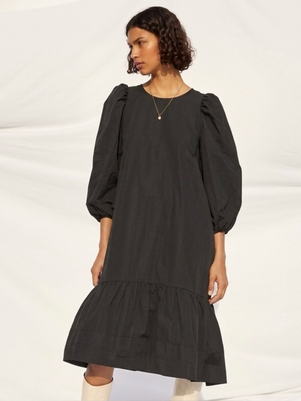 Aritzia Wilfred Sedona Parachute Dress